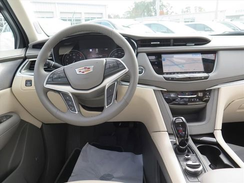 New 2026 Cadillac XT5 Premium Luxury w/ Driver Assist Package image 22