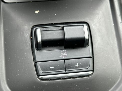 Used 2023 GMC Sierra 1500 Denali w/ Denali Reserve Package image 32