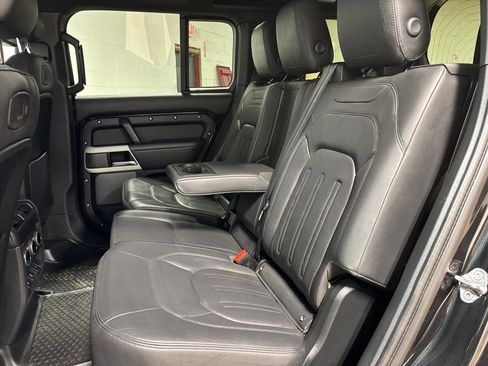 Used 2022 Land Rover Defender 110 XS Edition image 27