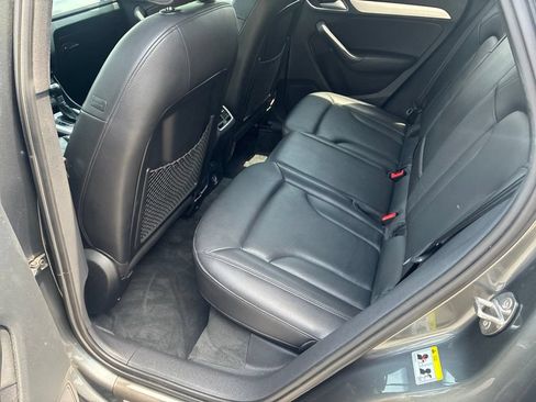 Used 2018 Audi Q3 2.0T Premium Plus w/ Premium Plus Package AWD/4WD image 6