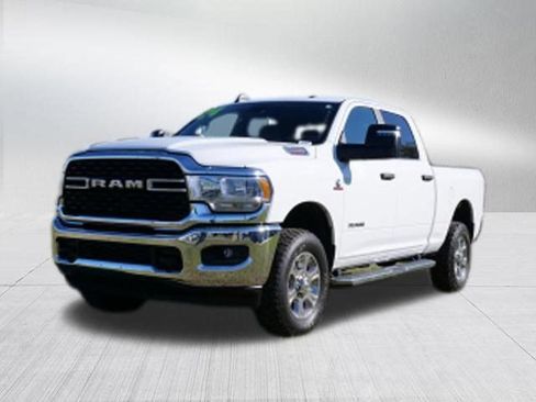 Used 2024 RAM 2500 Big Horn AWD/4WD image 8
