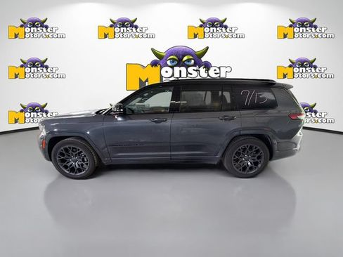 Used 2024 Jeep Grand Cherokee L Summit AWD/4WD image 7