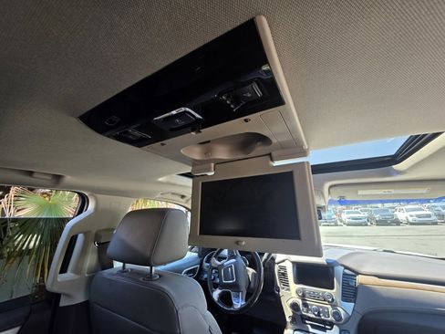 Used 2018 GMC Yukon Denali w/ Open Road Package image 18