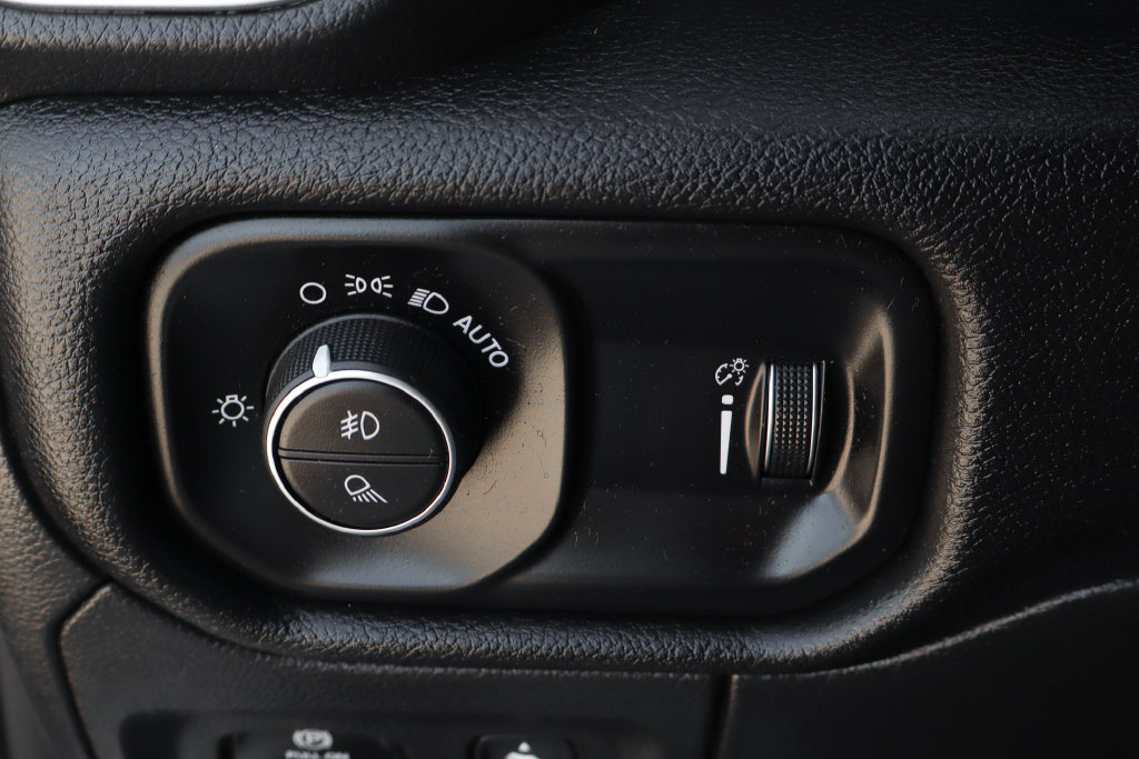 Used 2022 RAM 1500 Big Horn AWD/4WD image 23