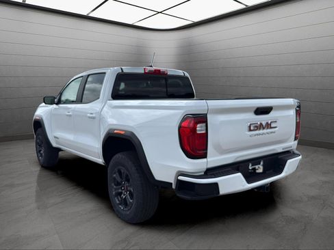 New 2025 GMC Canyon Elevation w/ Convenience Package image 3