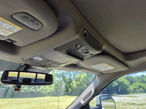 Used 2017 Ford F350 Lariat w/ Lariat Ultimate Package image 15