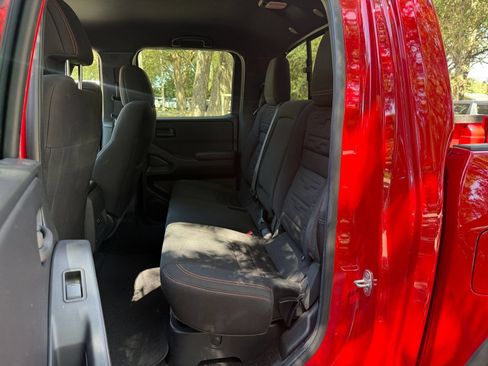 Used 2026 Nissan Frontier PRO-4X AWD/4WD image 35