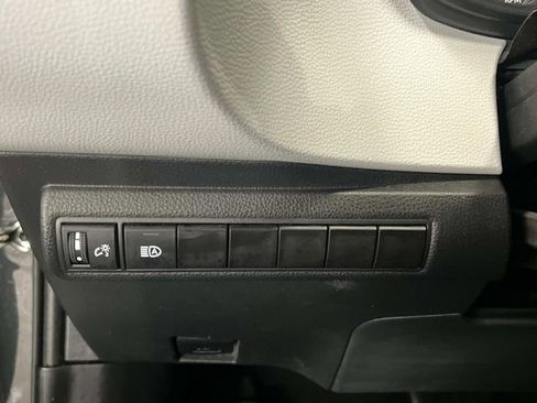 Used 2023 Toyota Corolla SE image 27