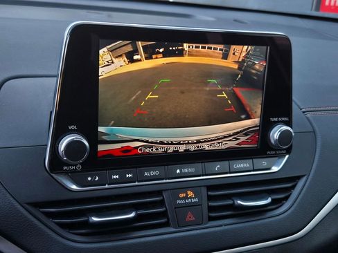 Used 2021 Nissan Altima 2.5 SR image 15