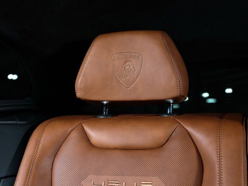 Used 2023 Lamborghini Urus S image 15