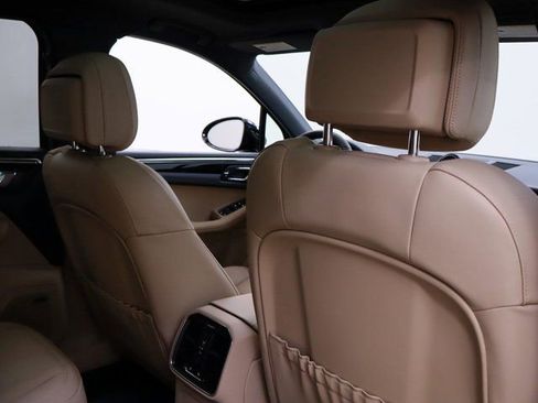New 2024 Porsche Macan image 27