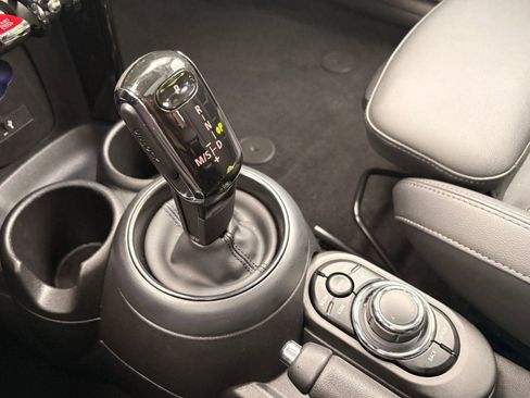 Used 2023 MINI Cooper S image 19