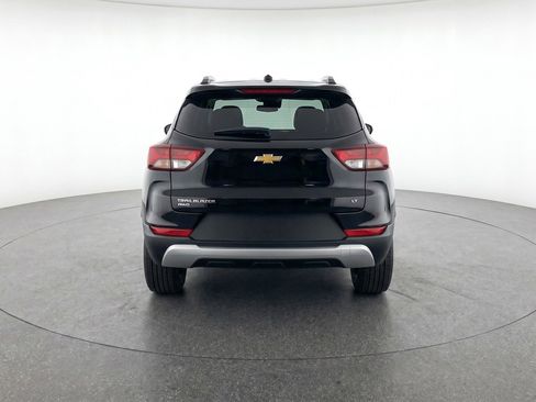 Used 2025 Chevrolet TrailBlazer LT AWD/4WD image 7