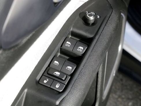 Used 2022 Jeep Compass Latitude AWD/4WD image 22