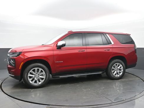 Used 2025 Chevrolet Tahoe Premier image 2