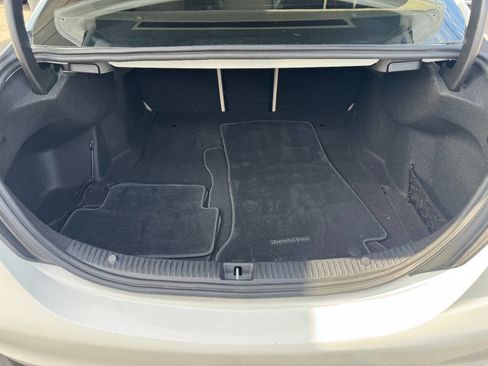 Used 2017 Mercedes-Benz C 300 Sedan image 24