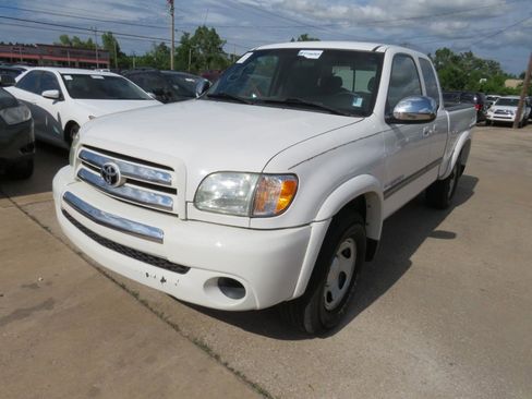 Used 2004 Toyota Tundra SR5 RWD image 1