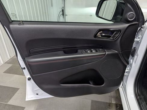Used 2025 Dodge Durango GT AWD/4WD image 13