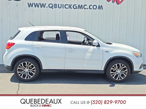 Used 2016 Mitsubishi Outlander Sport ES FWD image 8