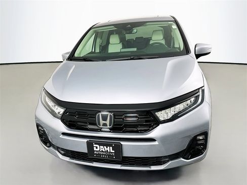 New 2026 Honda Odyssey Elite image 2