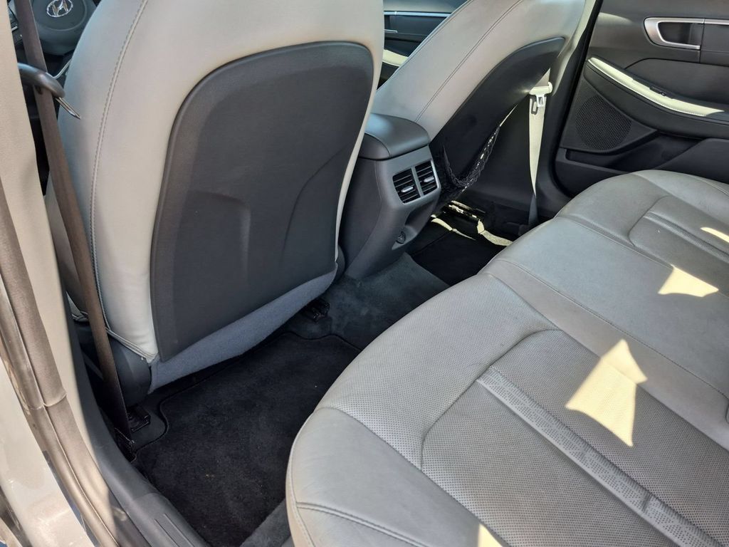 Used 2020 Hyundai Sonata Limited w/ Cargo Package FWD image 28