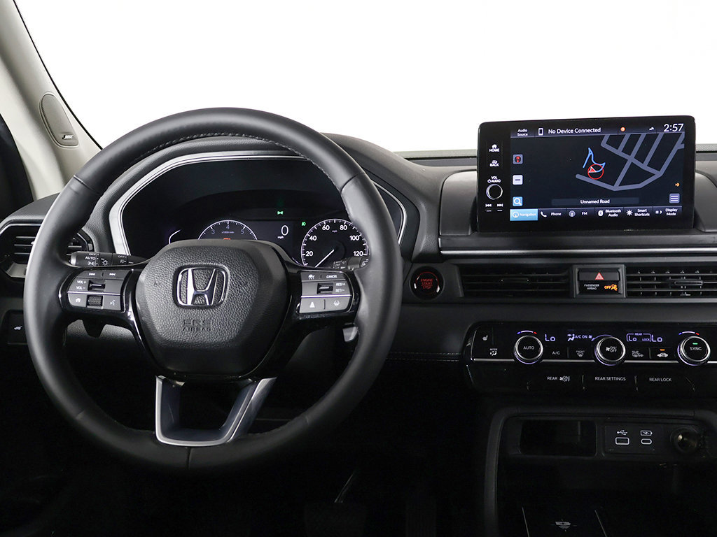 Used 2024 Honda Pilot Touring image 39