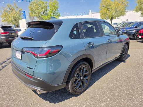 Used 2024 Honda HR-V Sport image 5
