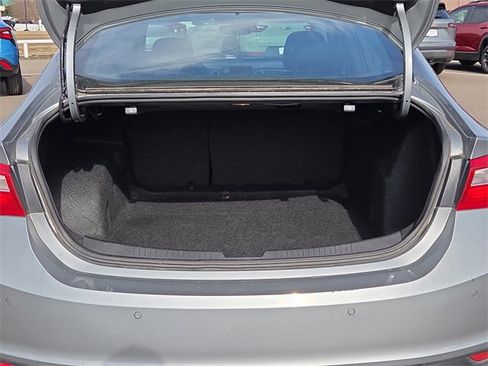 Used 2024 Chevrolet Malibu LT image 16