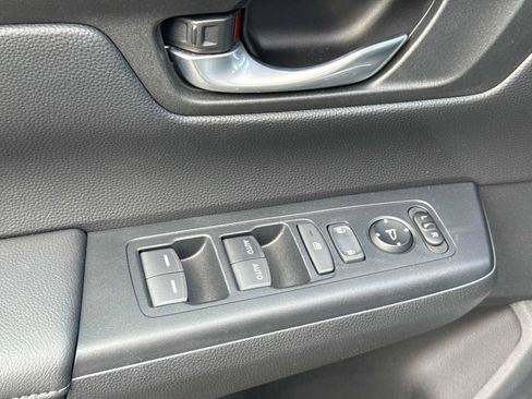 Certified 2023 Honda CR-V EX image 18