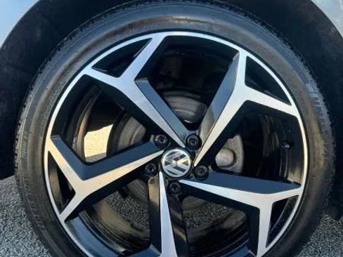 Used 2021 Volkswagen Passat 2.0T R-Line w/ Luggage Net & Mats Package image 16