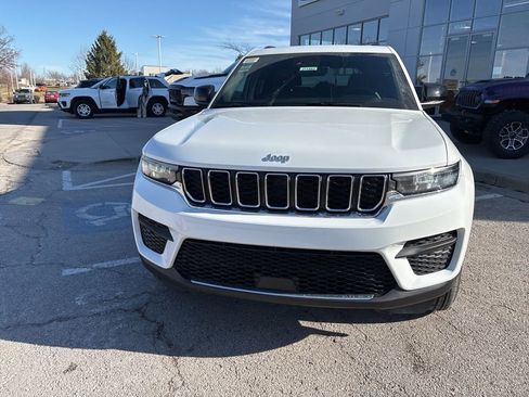 New 2026 Jeep Grand Cherokee Laredo X AWD/4WD image 10