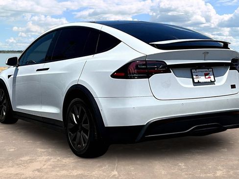 Used 2022 Tesla Model X Plaid AWD/4WD image 6