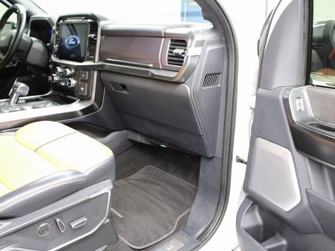 Used 2022 Ford F150 Platinum image 37