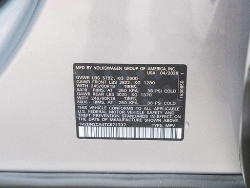 New 2026 Volkswagen Atlas SE FWD image 10
