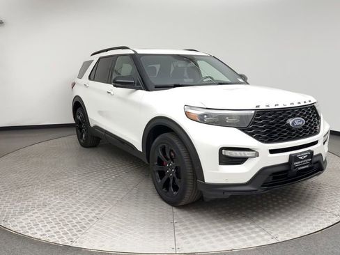 Used 2021 Ford Explorer ST w/ Equipment Group 401A AWD/4WD image 8