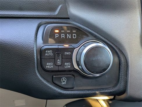 Used 2021 RAM 1500 Big Horn image 21