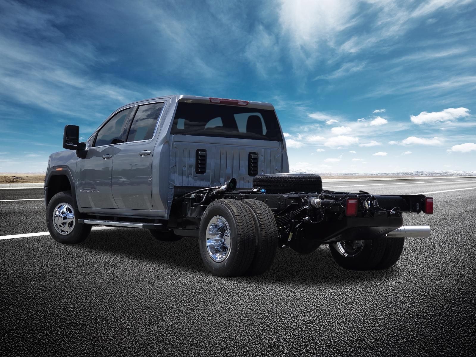 New 2026 GMC Sierra 3500 SLE AWD/4WD image 14