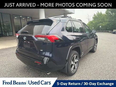 Used 2024 Toyota RAV4 SE AWD/4WD image 8