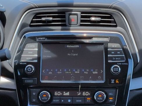 Used 2017 Nissan Maxima 3.5 SV image 18