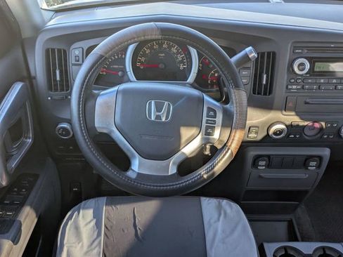 Used 2006 Honda Ridgeline RT image 17