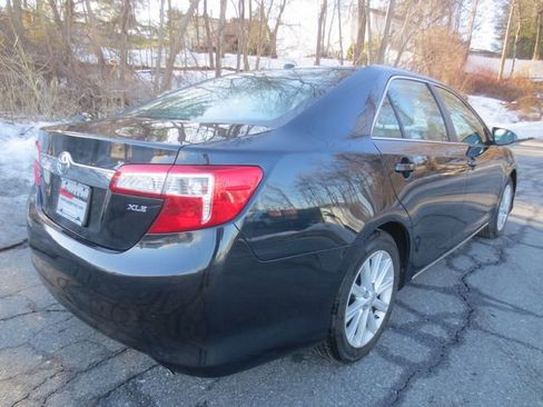 Used 2013 Toyota Camry XLE image 4