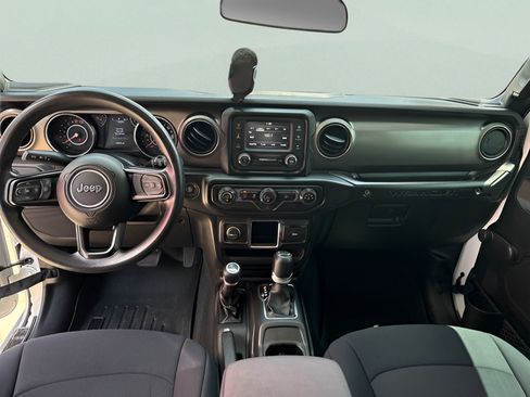 Used 2019 Jeep Wrangler Sport AWD/4WD image 12