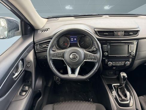 Used 2018 Nissan Rogue SV w/ Premium Package AWD/4WD image 22