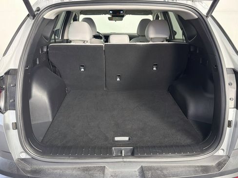 Used 2025 Hyundai Tucson SEL FWD image 30