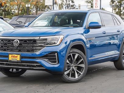 New 2025 Volkswagen Atlas Cross Sport SEL Premium R-Line