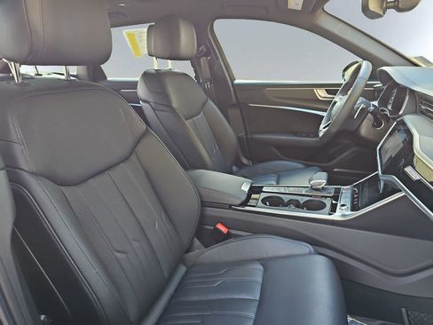 Used 2021 Audi RS 6 image 39