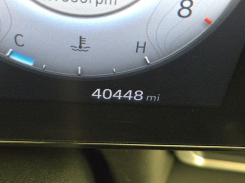 Used 2023 Hyundai Elantra SEL w/ Convenience Package image 18