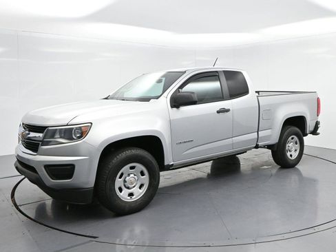 Used 2019 Chevrolet Colorado W/T RWD image 3