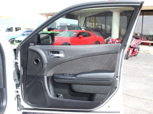 Used 2023 Dodge Charger R/T w/ Blacktop Package RWD image 14