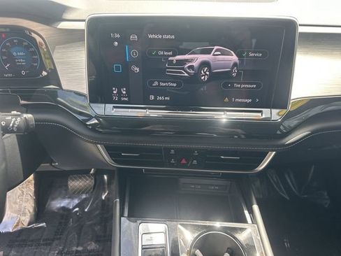 Certified 2024 Volkswagen Atlas Cross Sport SE image 19